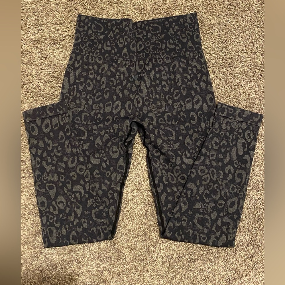 Leopard legging
